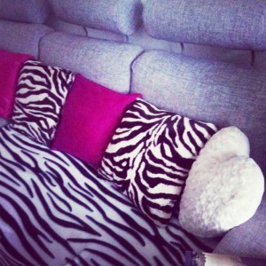 Sofa styl glamour