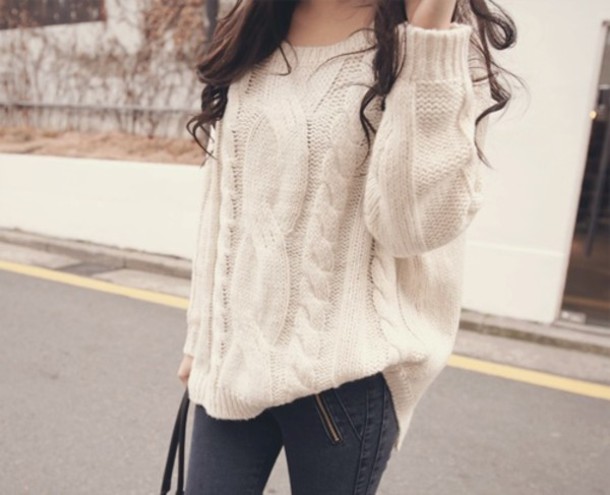 qpgbxl-l-610x610-sweater-clothes-big-white-cute-tumblr-knit+sweater-fall+fashion-oversized+sweater--white-cute+sweaters-pants-cr