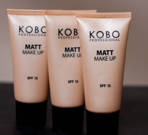 kobo matt make up professional spf 15-9917