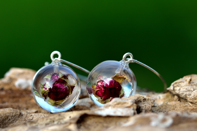 rose resin earrings