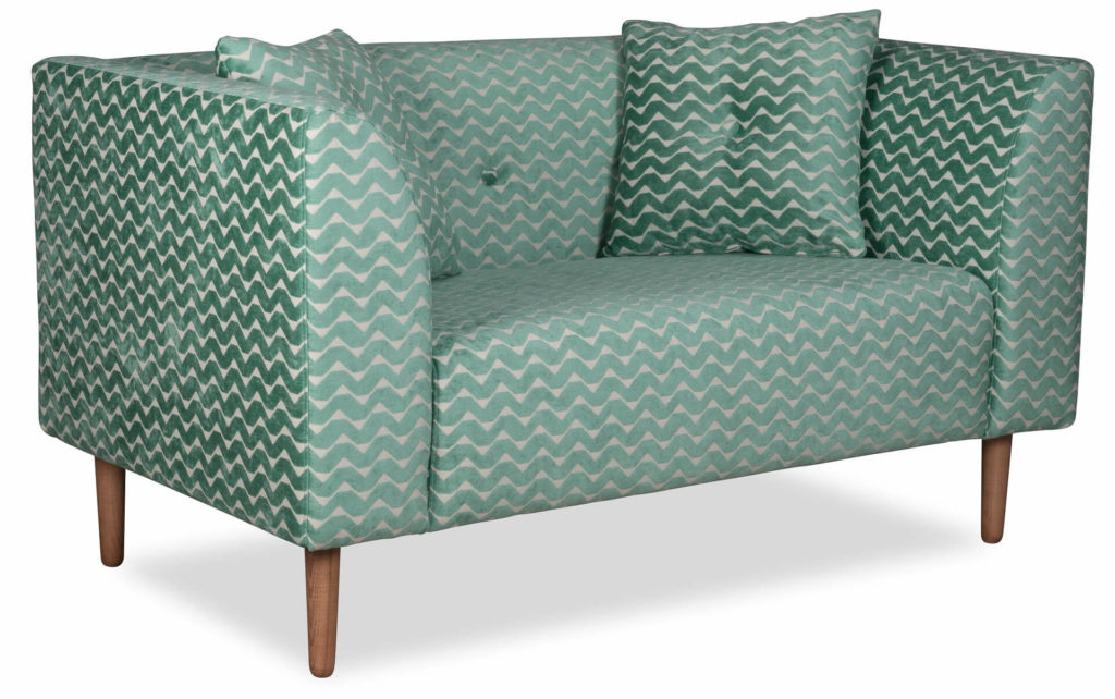 pastelowa sofa skandynawska