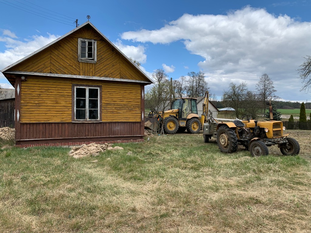 jak remontować starą chatę na wsi