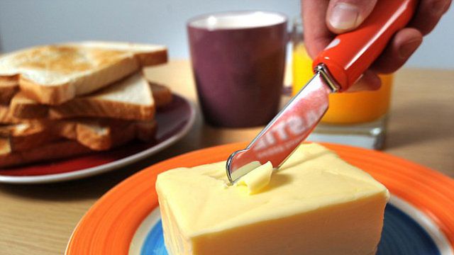 podgrzwany nóż do masla gizmodo