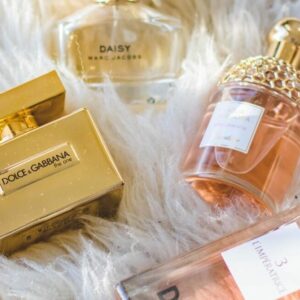3 najlepsze perfumy na prezent pod choinkę [SPRAWDZONE]